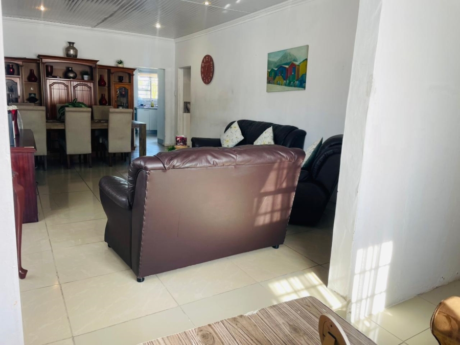 3 Bedroom Property for Sale in Cambridge Eastern Cape